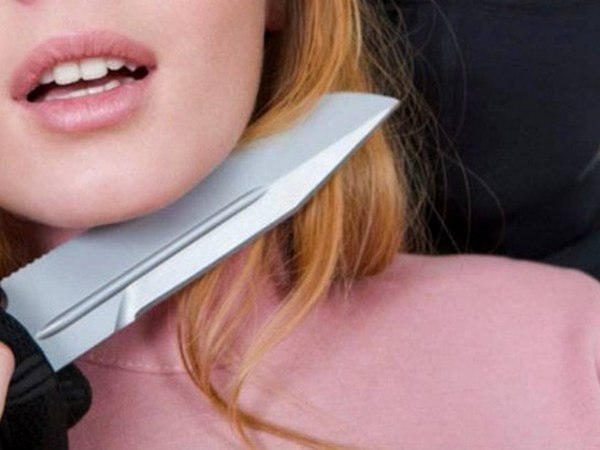В Родинском мужчина с ножом напал на 14-летнюю девушку