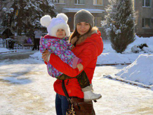 Вдова и дочь погибшего милиционера из Покровска попали в ужасное ДТП