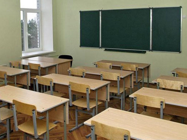 В школах Покровска и Родинского еще на неделю продлили карантин