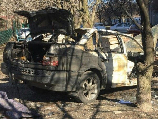 В оккупированном Донецке сгорел дотла автомобиль