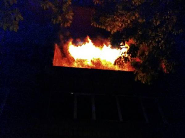 На одной из шахт Мирнограда ночью произошел пожар