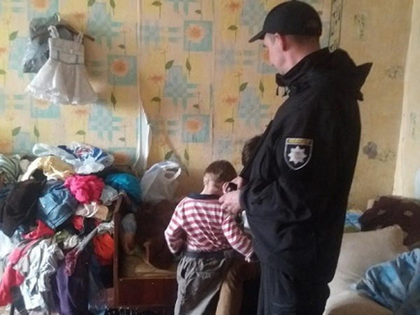 В Новогродовке показали, как живут «дети улицы»