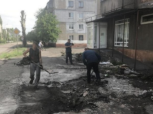 В Новогродовке продолжаются работы по благоустройству города
