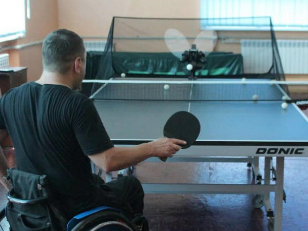 В Покровске появился робот-спортсмен
