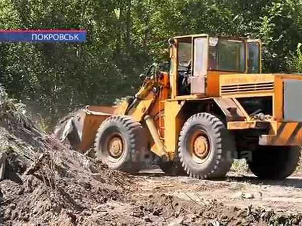Как в Покровске борются со стихийными свалками