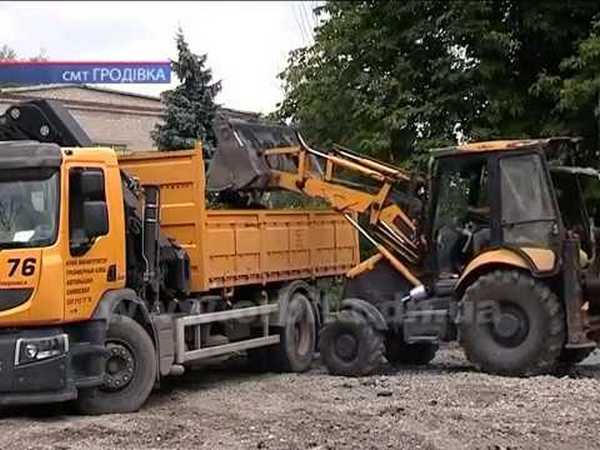 В Гродовке продолжается масштабная реконструкция мемориального комплекса