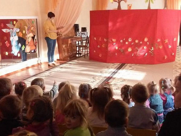 В одном из детских садов Горняка устроили увлекательное кукольное представление