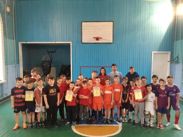 Определен победитель школьной футзальной лиги Украины в Новогродовке