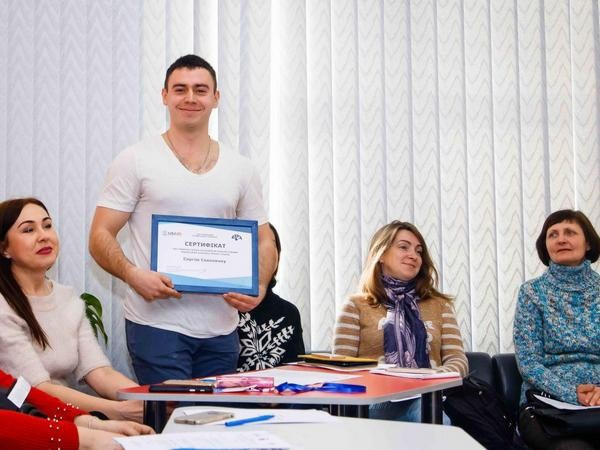 Жители Селидово и Новогродовки получили гранты на развитие собственного бизнеса