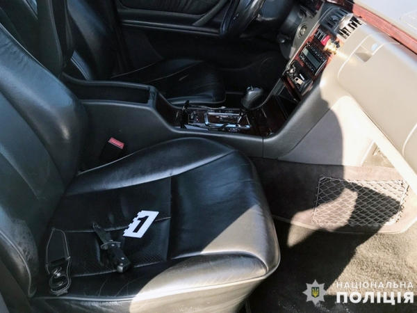 Житель Покровска возил в автомобиле оружие