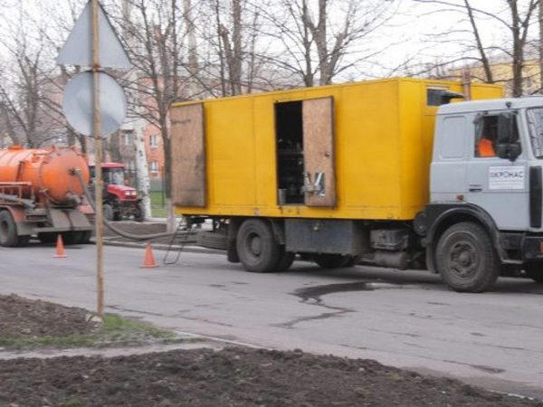 Прочисткой канализационных коллекторов в Покровске занимаются профессионалы из Киева
