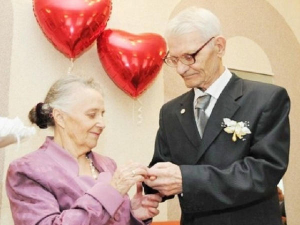 В Селидово будут чествовать супружеские пары, которые прожили более 40 лет
