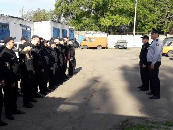 Усиленные наряды полиции проводят профилактическую отработку в Селидово