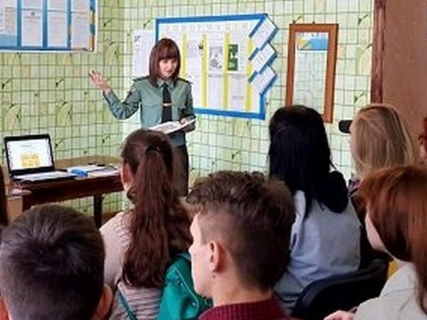 Новогродовские школьники посетили центр пробации