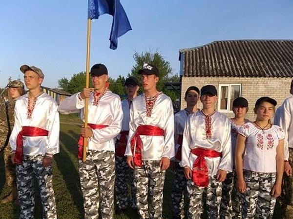 Школьники из Новогродовки приняли участие в областном этапе игры «Джура»