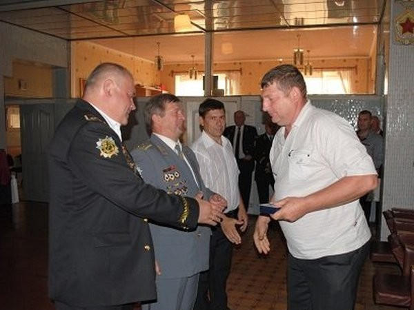 Горняков Новогродовки поздравили с Днем шахтера