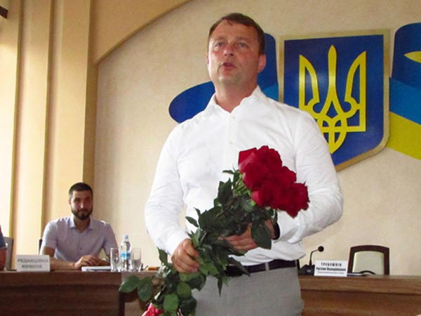 Мэр Покровска Руслан Требушкин досрочно сложил свои полномочия