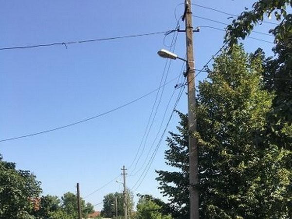 В Новогродовке еще на одной улице появилось освещение