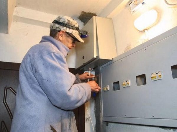 Чтобы не мерзнуть зимой, Новогродовка присоединилась к областной программе «Тепло Донетчины»