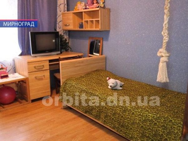 18-летняя сирота из Покровска получила собственное жилье