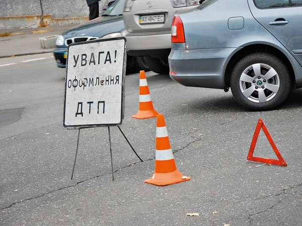 За 6 месяцев на дорогах Покровского района погибли 4 человека, еще 21 - получил травмы