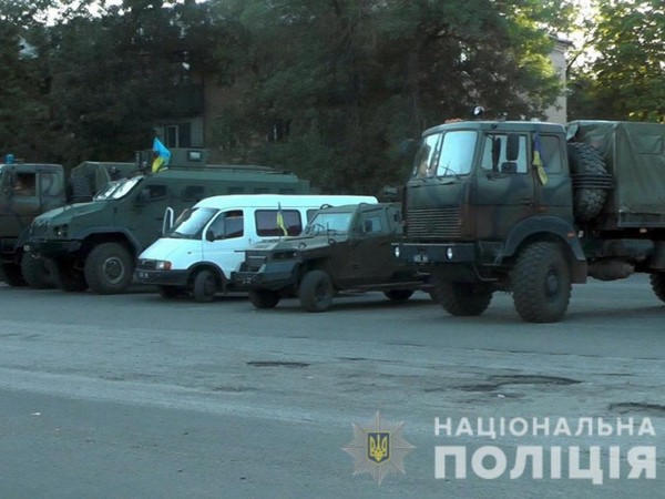 Полицейские и нацгвардейцы провели масштабную отработку Горняка и Украинска