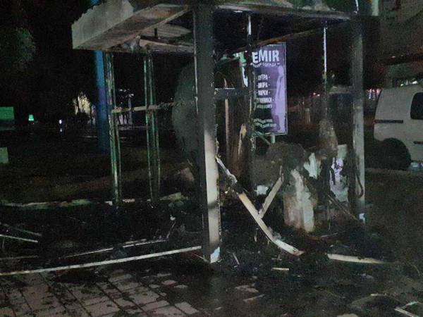 В Покровске сгорел дотла торговый киоск