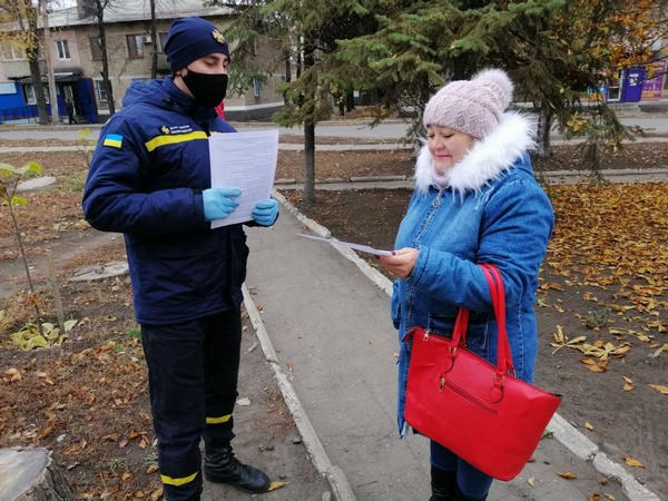 Спасатели провели рейд среди жителей Горняка