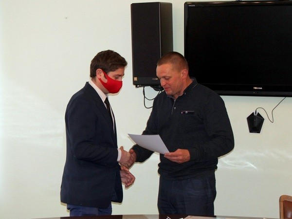В Селидово наградили волонтеров