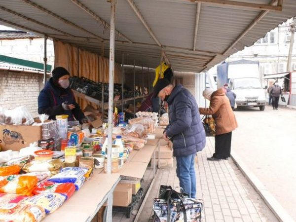 Как изменились цены на продукты в Покровске после наступления Пасхального поста