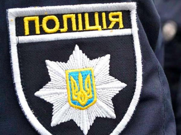 В Горняке и Кураховке полицейские провели рейд по «проблемным» семьям