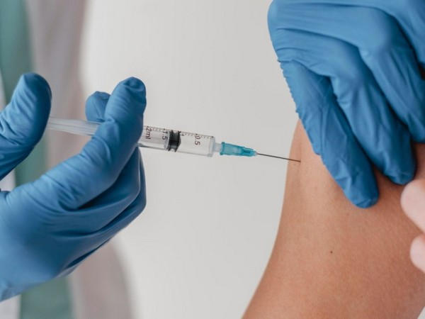 В Покровске разворачивают пункт массовой вакцинации от COVID-19: стало известно, какую вакцину будут использовать
