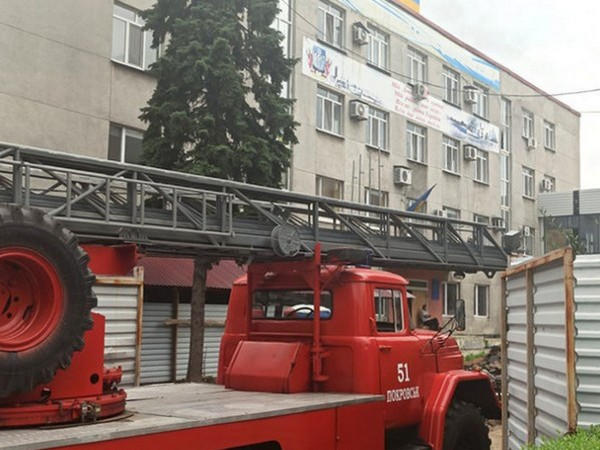 В Покровске горел горсовет: как выглядит здание после пожара