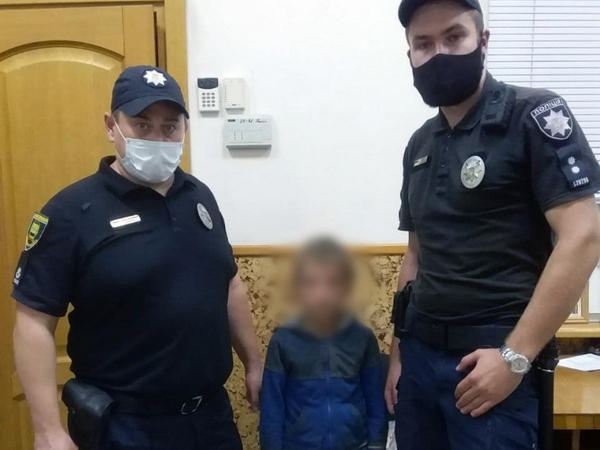 В Покровске полицейские нашли 10-летнего ребенка, который сам приехал из другой области