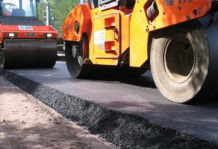 В дороги Донецка закатали почти 150 тонн асфальта