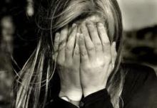 35-летний житель Красногоровки спаивал и развращал 15-летнюю девочку