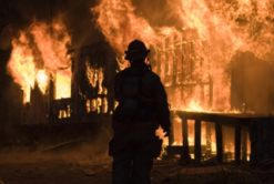 В Красноармейском районе огонь убил 6 человек и уничтожил 3 миллиона гривен