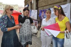 Агитаторы из Селидово и Новогродовки требуют у партии Кличко деньги (фото)
