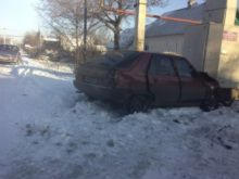 В Красноармейске в результате столкновения двух автомобилей центр города остался без света