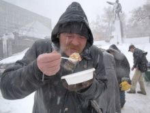 Как выживают зимой бездомные из Красноармейска (видео)