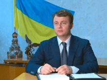 Семья мэра Димитрова Руслана Требушкина за прошлый год заработала миллион гривен