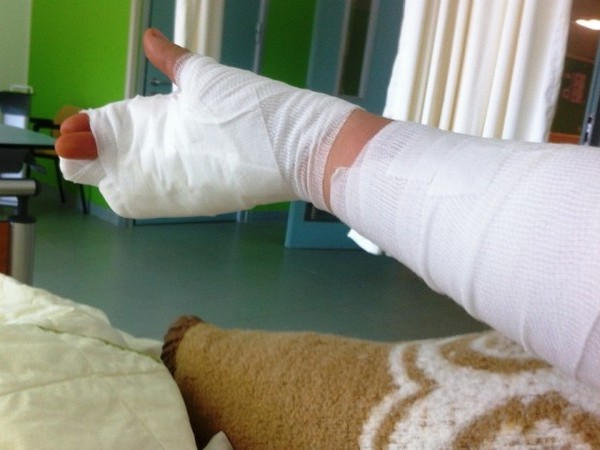 В Красноармейском районе взорвался улей: мужчина получил ранения
