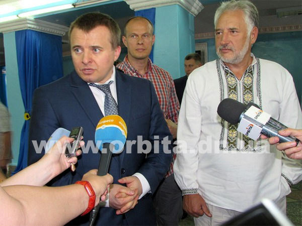 Министр рассказал о закрытии шахт и попросил горняков не просить милостыню