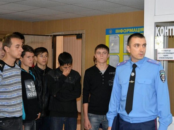 Школьники Красноармейска побывали в милиции