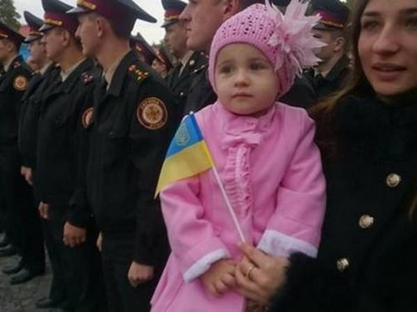 Семья героически погибшего милиционера из Красноармейска отдыхает в Закарпатье