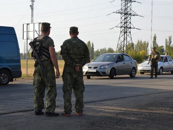 На блокпосту в Красноармейске задержали подростка-беглеца, который ехал на оккупированную территорию