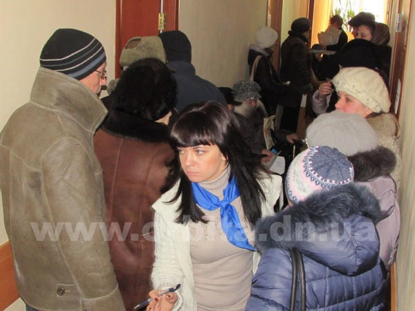 Чтобы справка переселенца стала бессрочной, ее нужно продлить