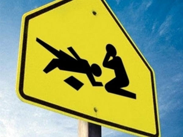 В Димитрове пенсионерка попала под колеса автомобиля