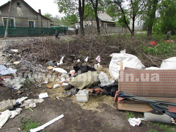 Житель Мирнограда рассказал о жизни по соседству со свалкой