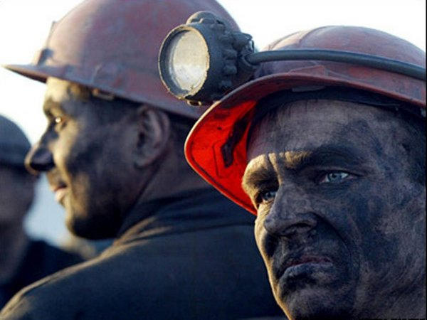 После протестов и голодовки шахтерам Новогродовки выплатили зарплату
